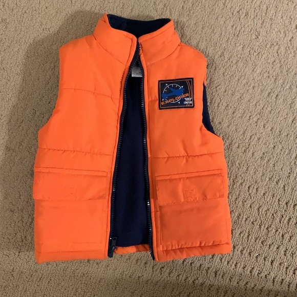 Orange puffy vest 3T - Picture 5 of 5